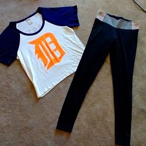 VS PINK VICTORIA SECRET SEQUIN BLING DETROIT TEE & LEGGINGS S SMALL DOG